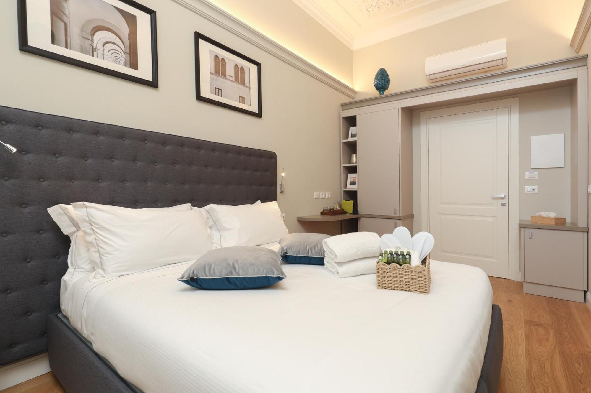 N7 Rooms Флоренція Екстер'єр фото