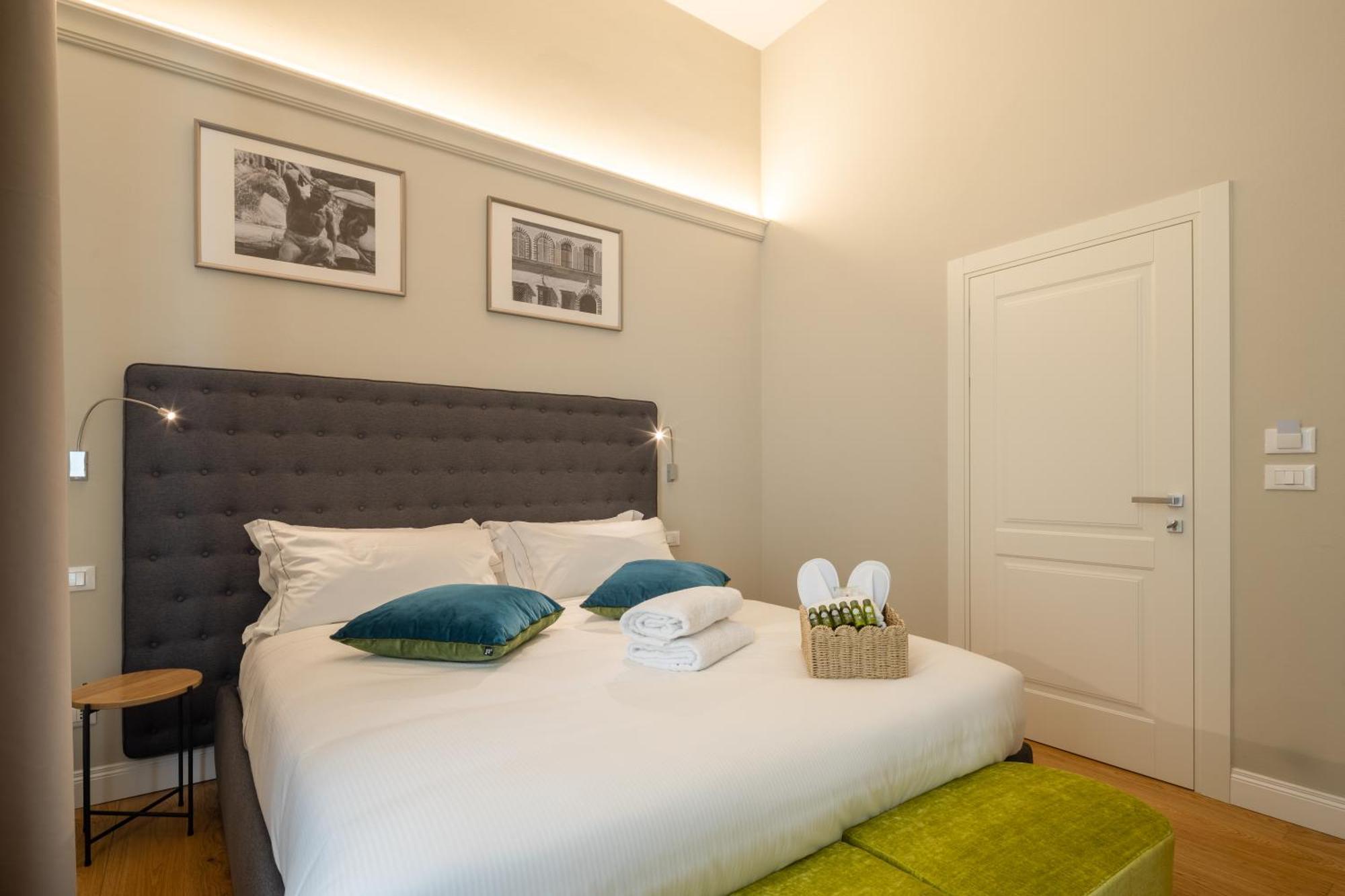 N7 Rooms Флоренція Номер фото